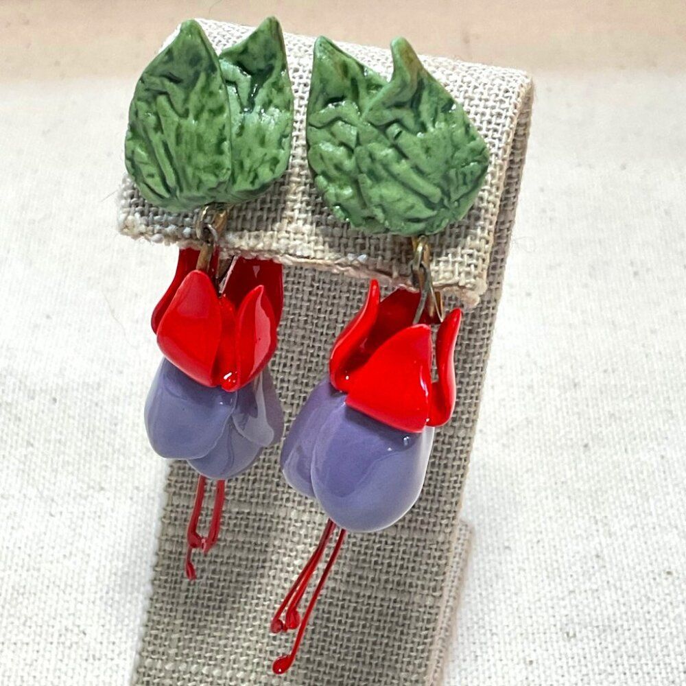 1960s Craft House Fushia Clipon Earrings Botanical Pop